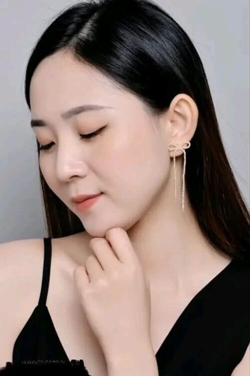 Korean Bow Earrings - Image 3