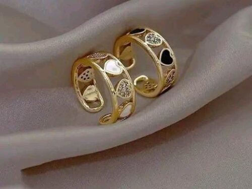 Trendy Heart Shaped Ring Set of 2 - Image 2