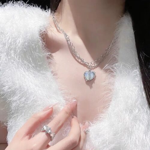 Chic Aura- Heart Pendant Chain Necklace - Image 2