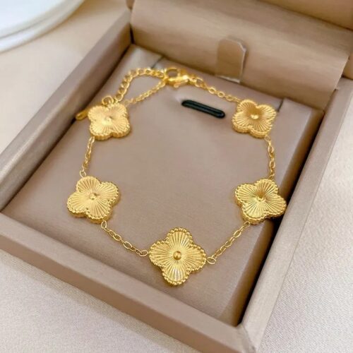 Gold Four Leaf Lucky Clover Bracelet 💛