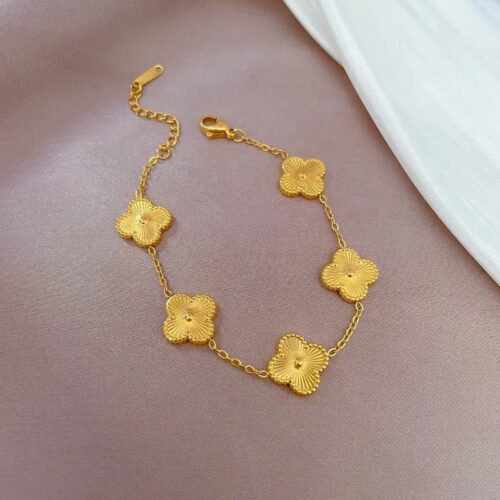 Gold Four Leaf Lucky Clover Bracelet 💛 - Image 3
