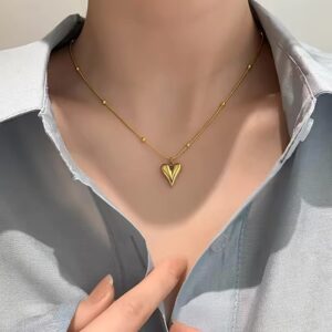 Nica Jewels Classic Gold-Plated Heart Pendant Necklace