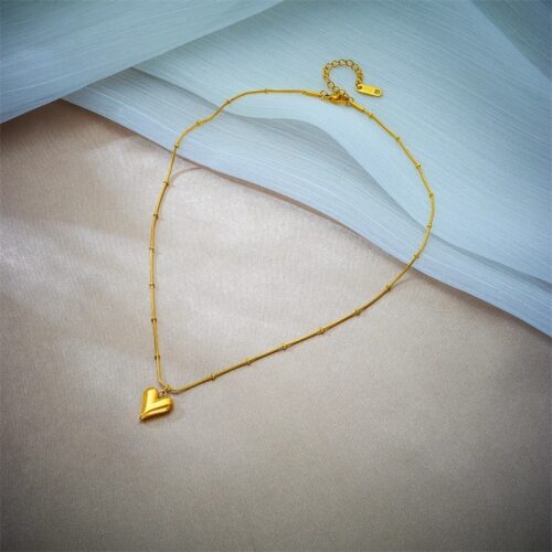 Nica Jewels Classic Gold-Plated Heart Pendant Necklace - Image 3